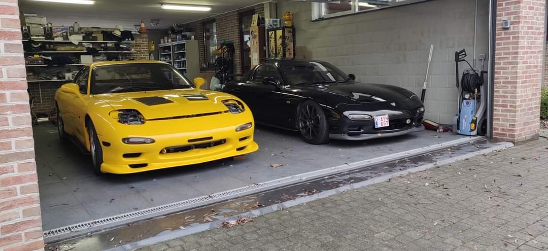 Mazda  RX-7 FD — thumbnail 3