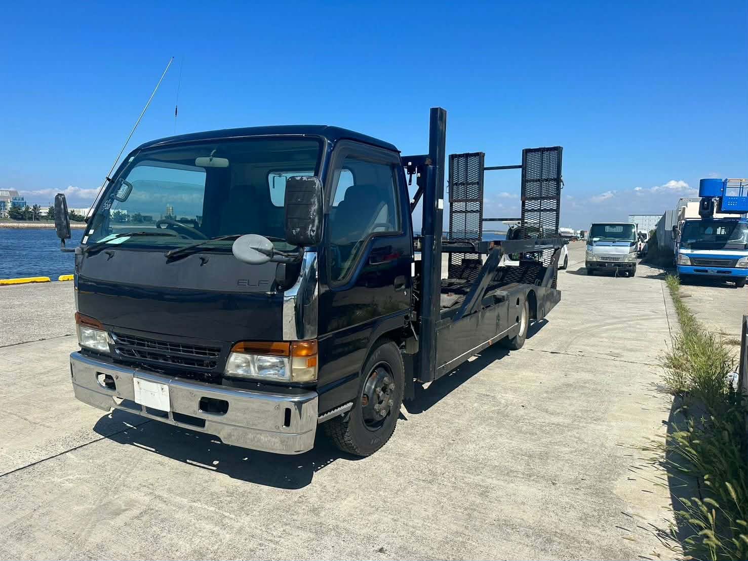 ISUZU  ELF tow truck — thumbnail 14