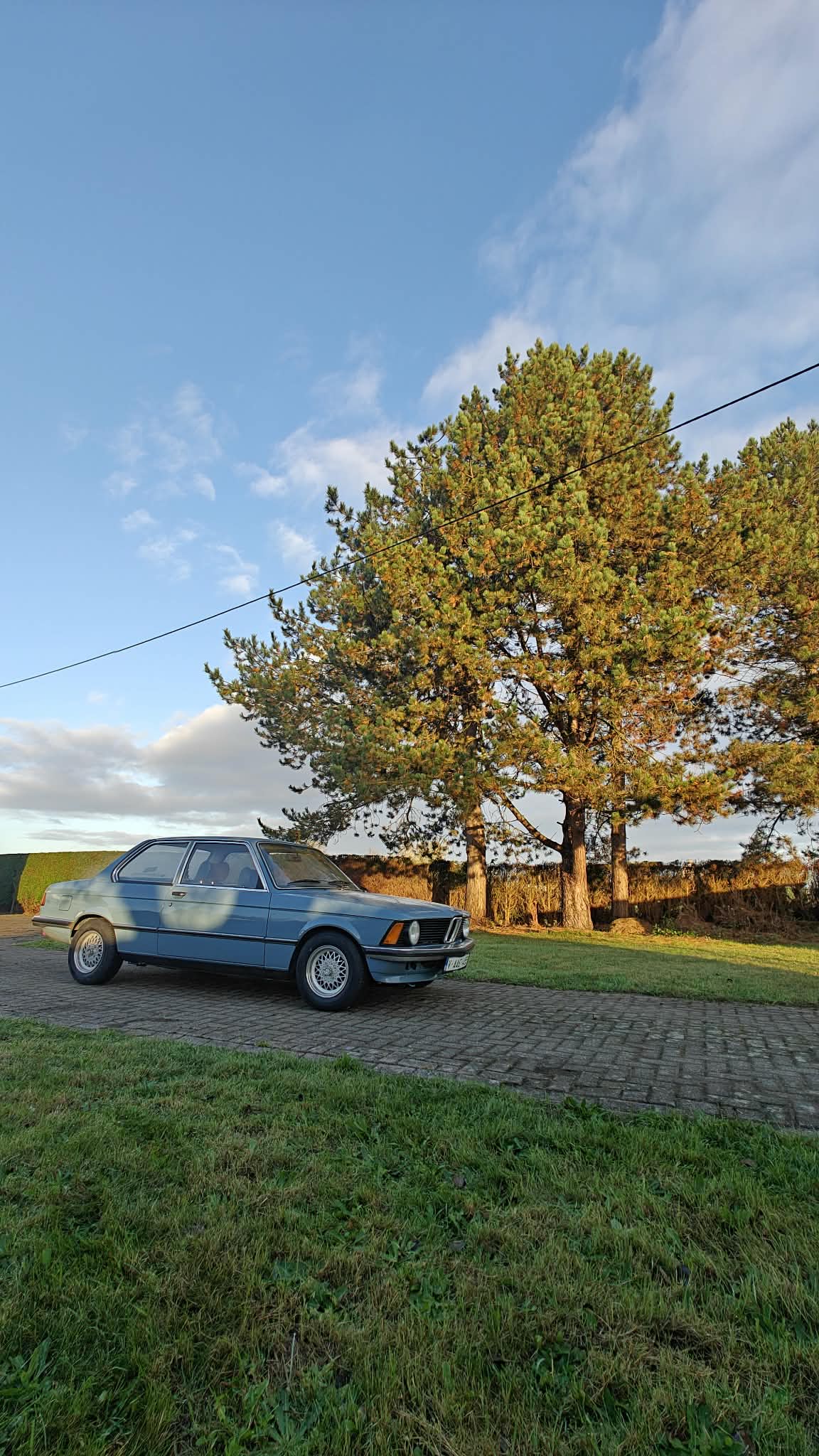 BMW 316i E21