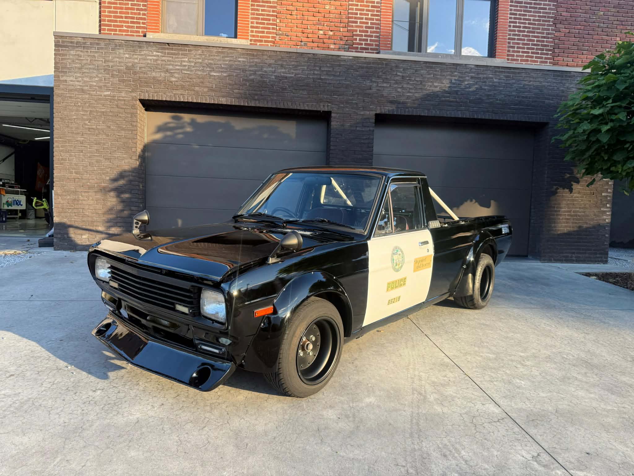 Nissan  Sunny pickup truck — thumbnail 35