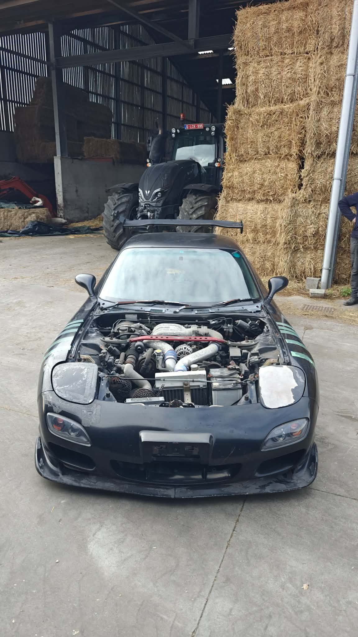 Mazda  RX-7 FD — thumbnail 9