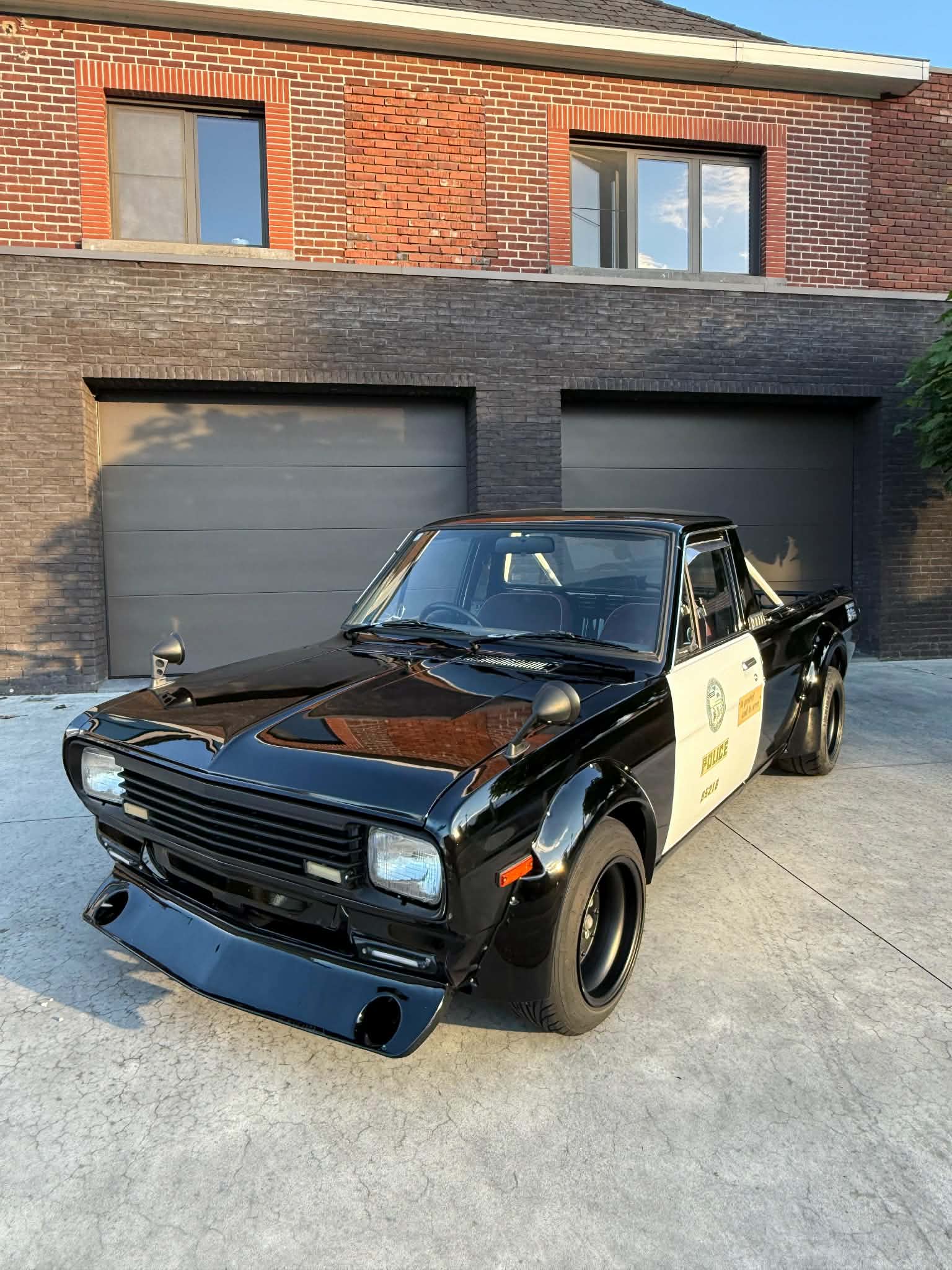 Nissan  Sunny pickup truck — thumbnail 30